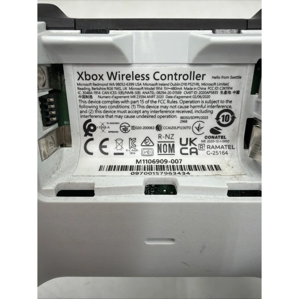 Microsoft Xbox One Series X S Wireless Controller White 1914 TESTED No Battery